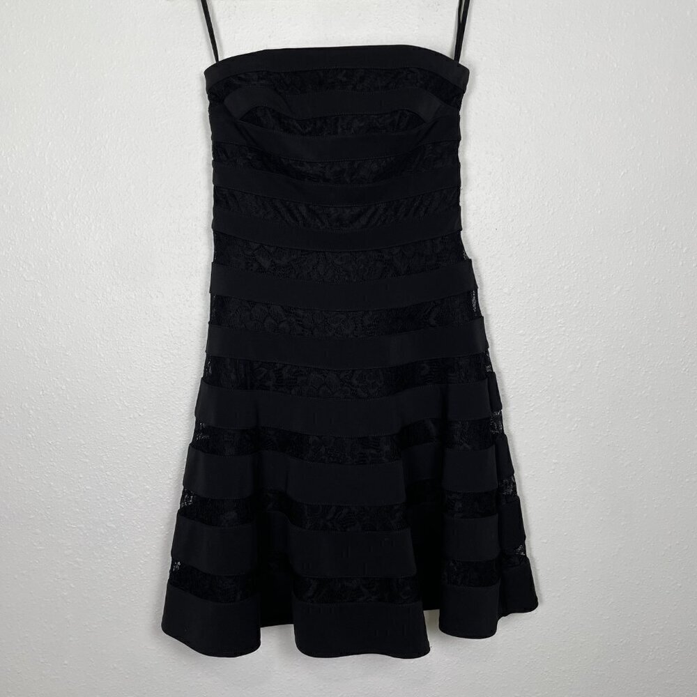 White House Black Market Strapless Lace Striped Bandage Fit and Flare Dress Sz.4 - Picture 2 of 11